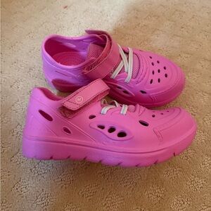 Stride Rite Pink Oceano Sandals